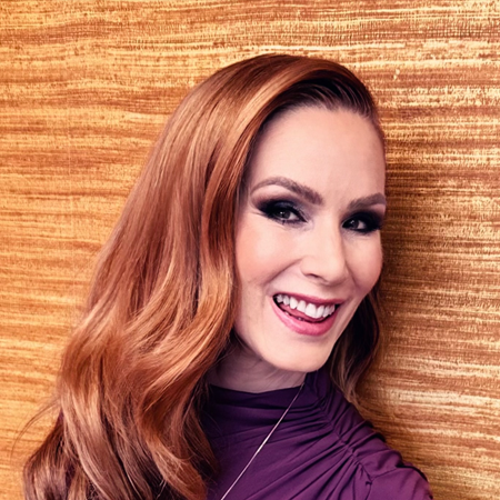 JUDR. DR. Michaela Stessl